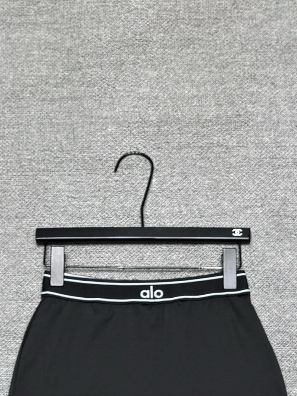 ALO Yoga Black Cropped Tank Top